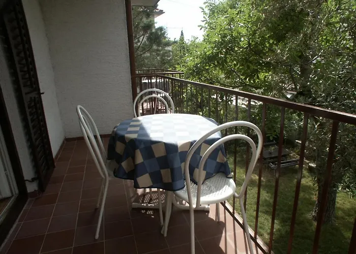 Appartement By The Sea Selce, Crikvenica - 2372 *