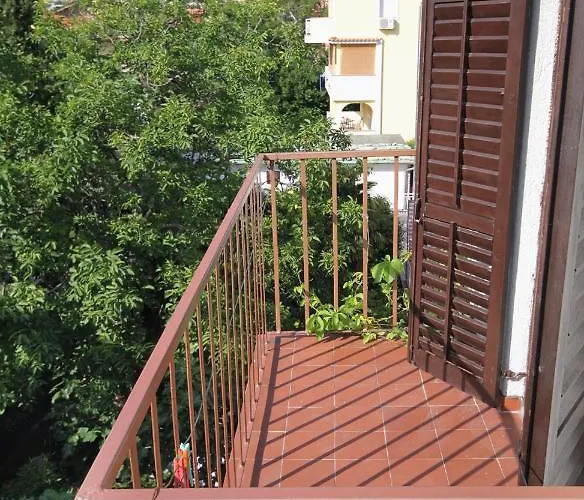 Appartement By The Sea Selce, Crikvenica - 2372 *